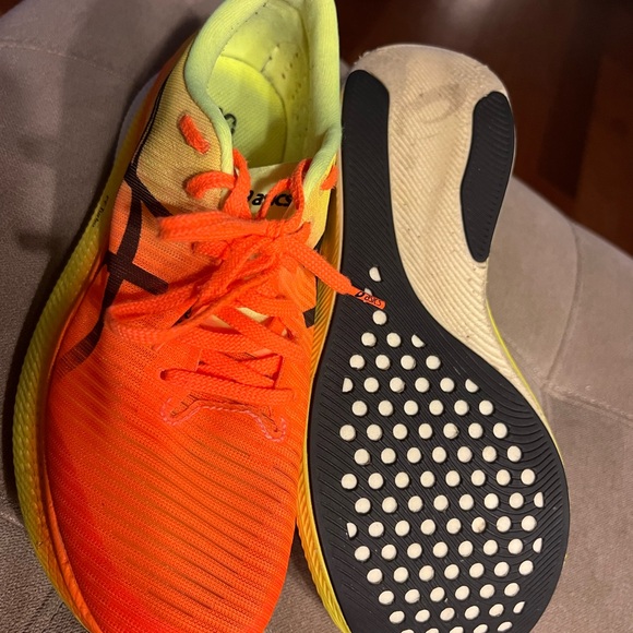 ASICS Metaspeed FF Turbo. Mens size 7.5 women’s size 9 - Picture 3 of 4